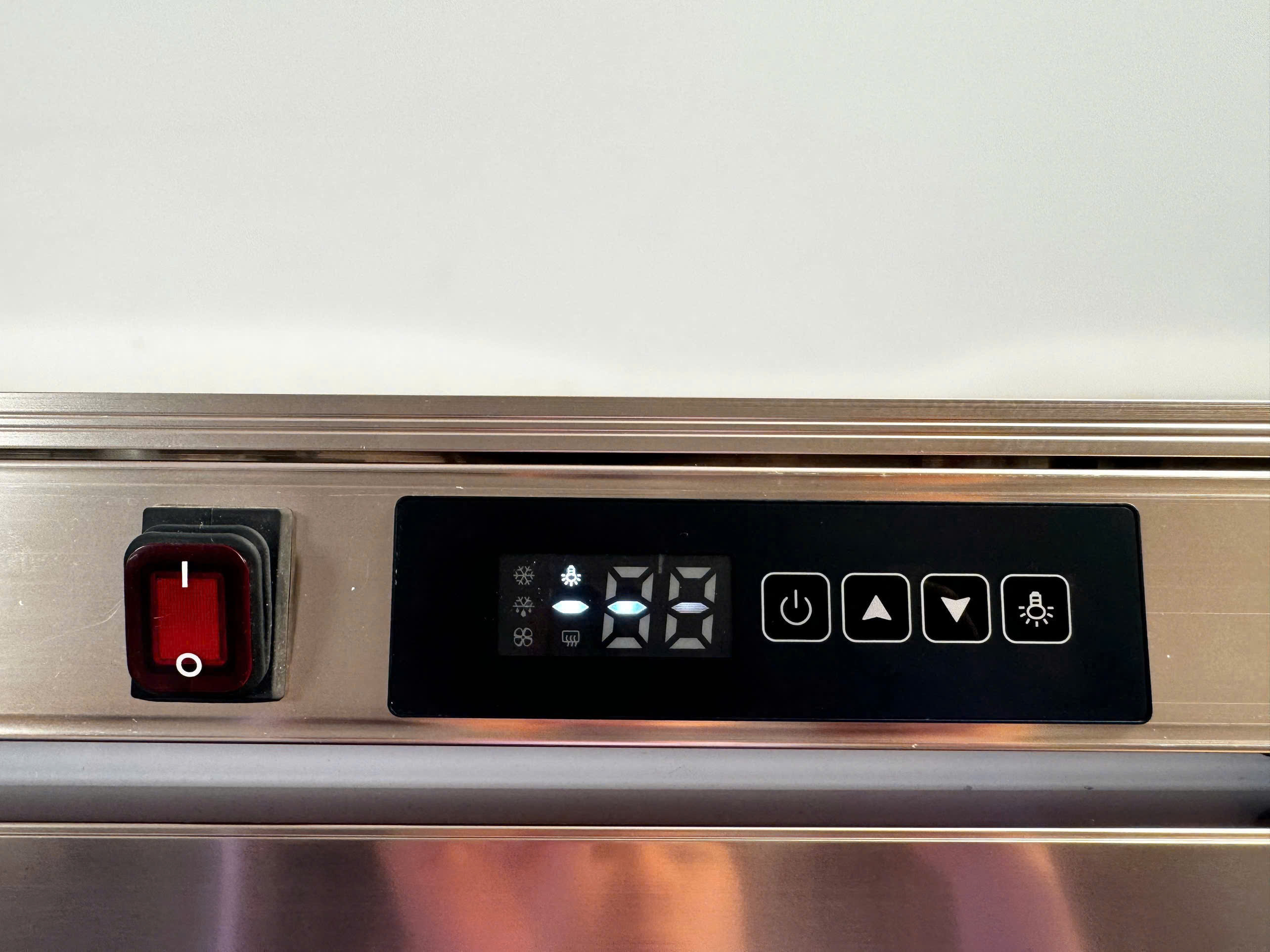 Tủ mát 4 cánh cao cấp (lock trên)
