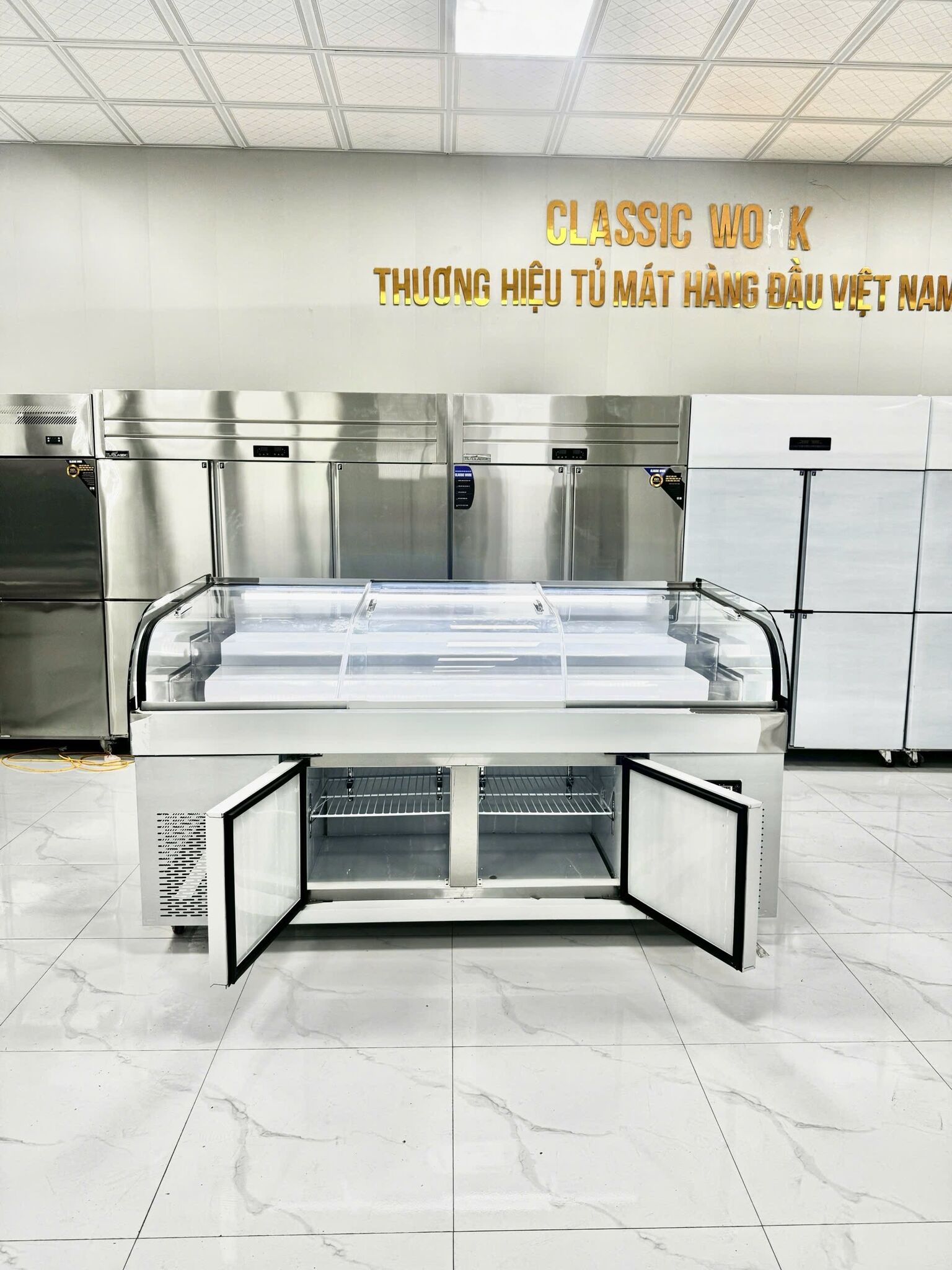 Tủ thịt thực phẩm 3 tầng 2 chế độ kính cong