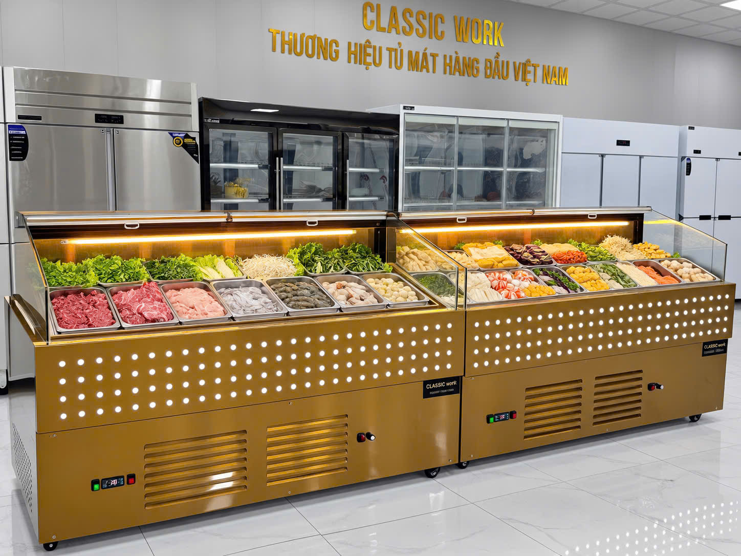 Tủ thịt thực phẩm 3 tầng phun sương