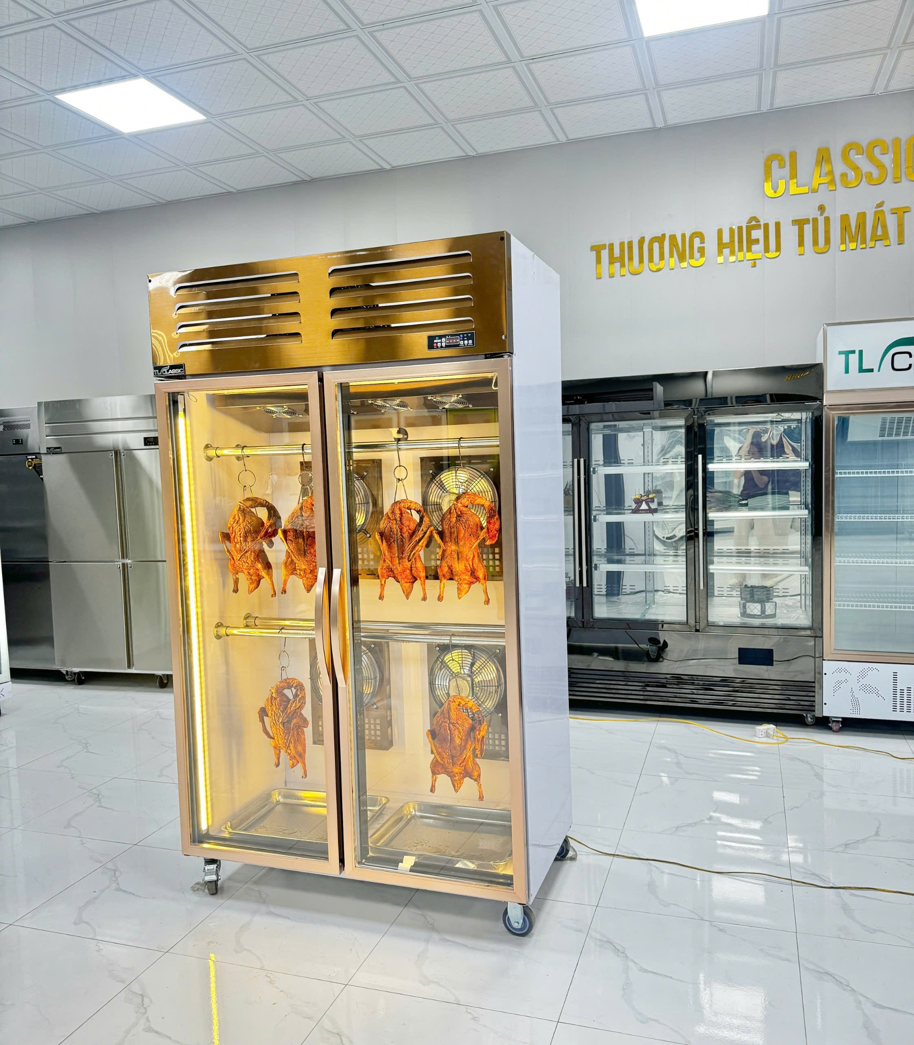 Tủ Sấy Vịt - Nóng - Lạnh - Hoàn Toàn Tự động