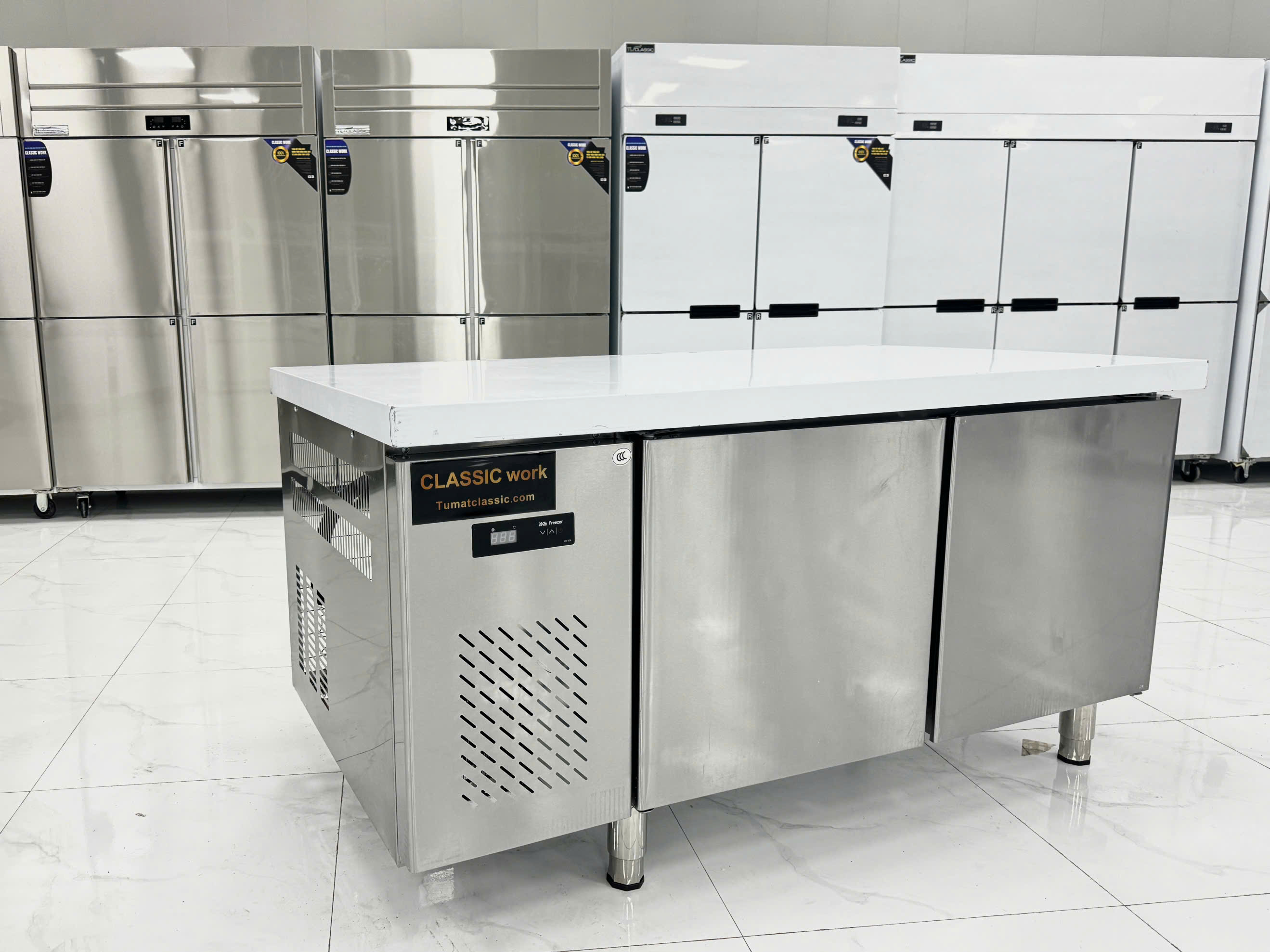 Bàn làm mát 1m5 ( làm mát trực tiếp )