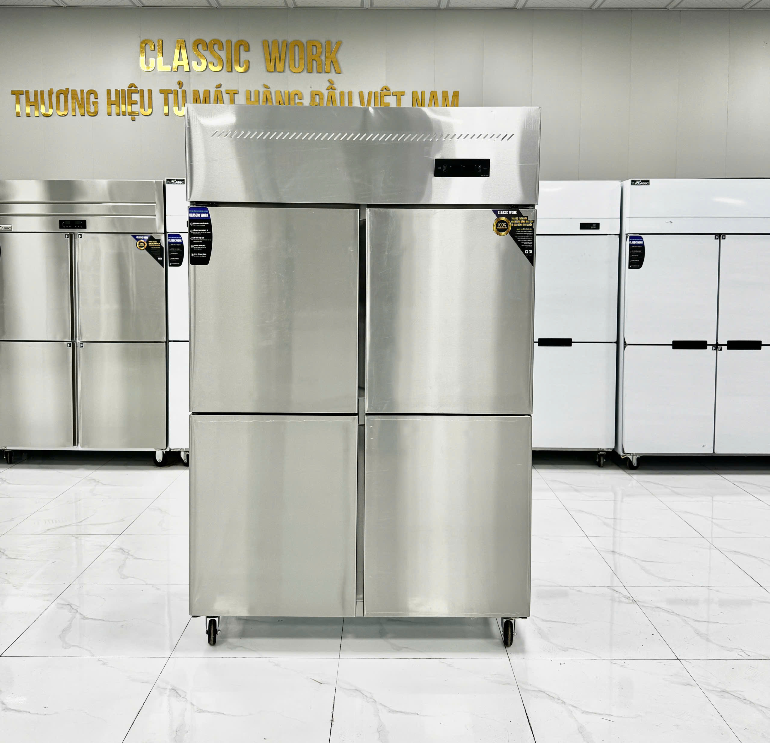 tủ đông inox 4 cánh dòng tiếc kiệm