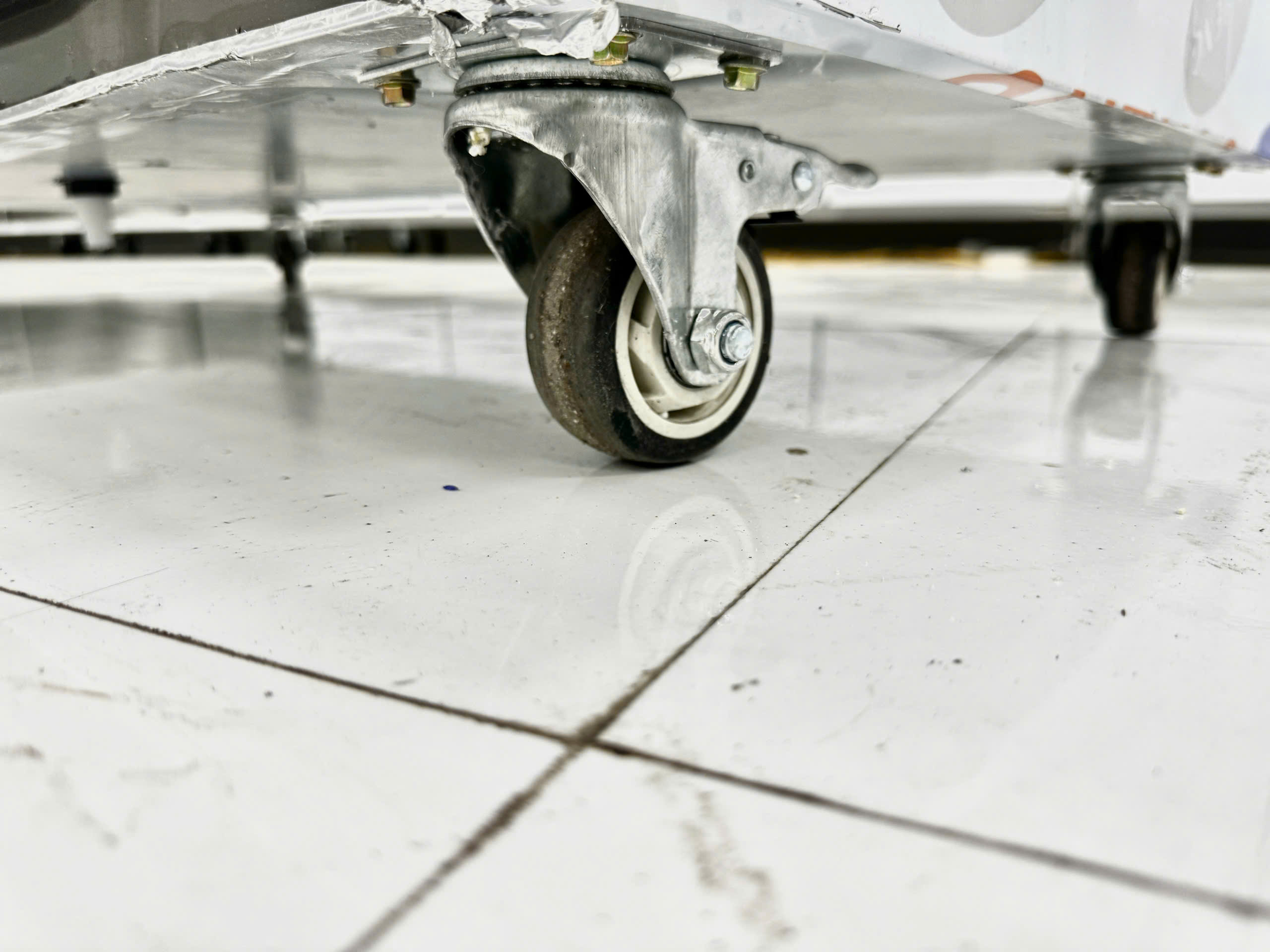 tủ đông inox 4 cánh dòng tiếc kiệm