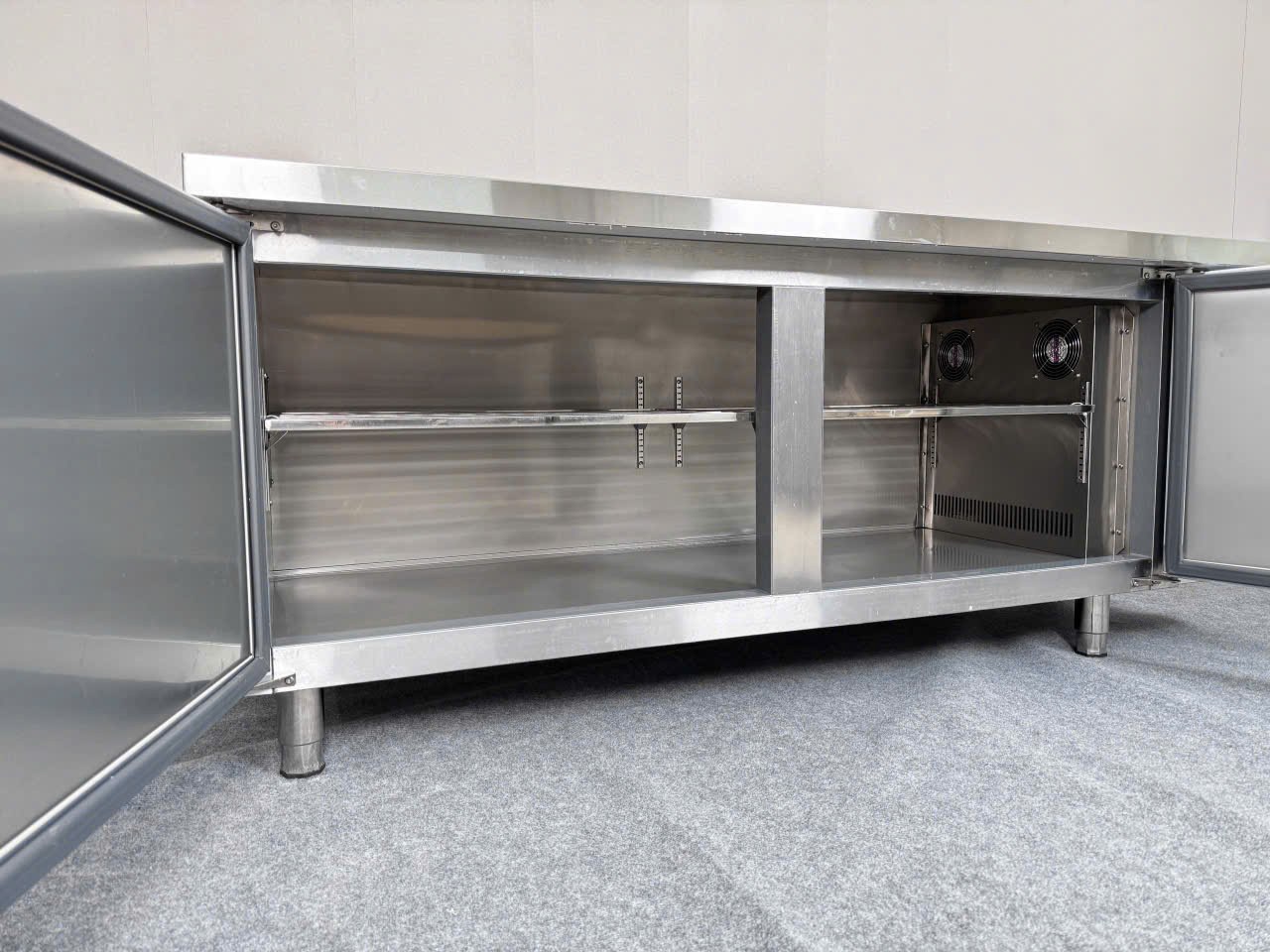 BÀN BẾP INOX - LÀM ĐÔNG - DÀI 2m ( làm lạnh quạt gió )